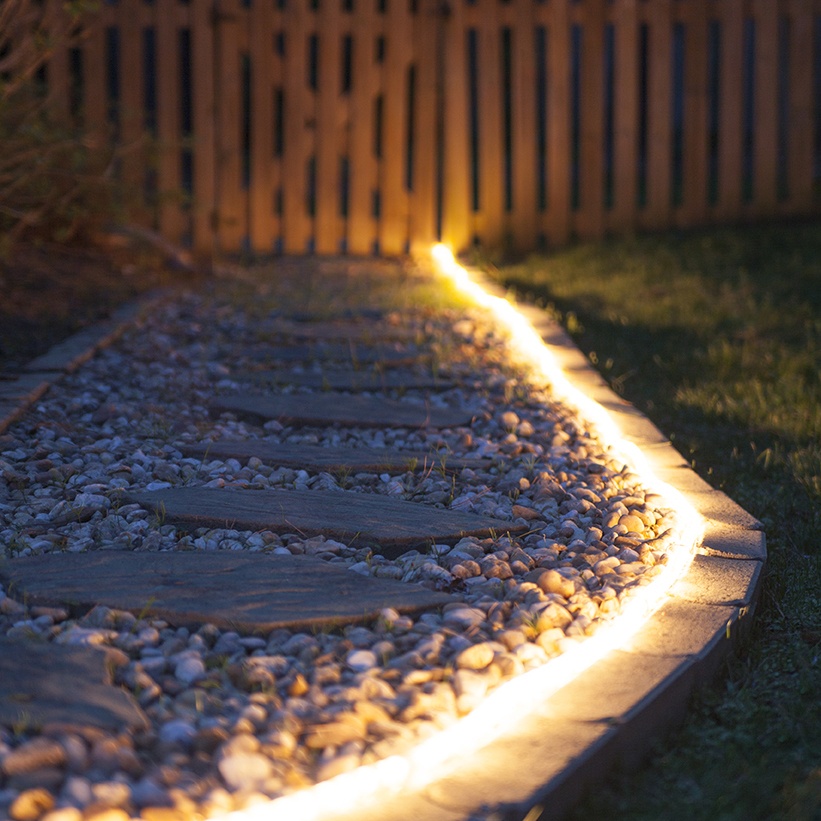 Lighted pavers deals walkway