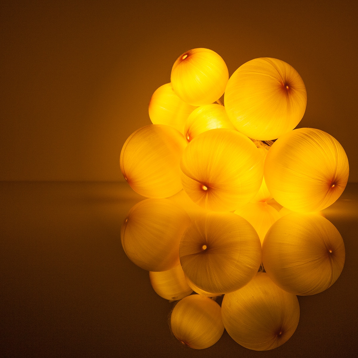 Novelty Lights Battery Operated Gold Ball Ornament Light Set, 10 Gold