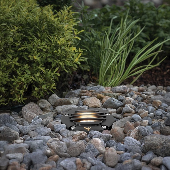  Savannah Well Light with Gravel Guard, Black