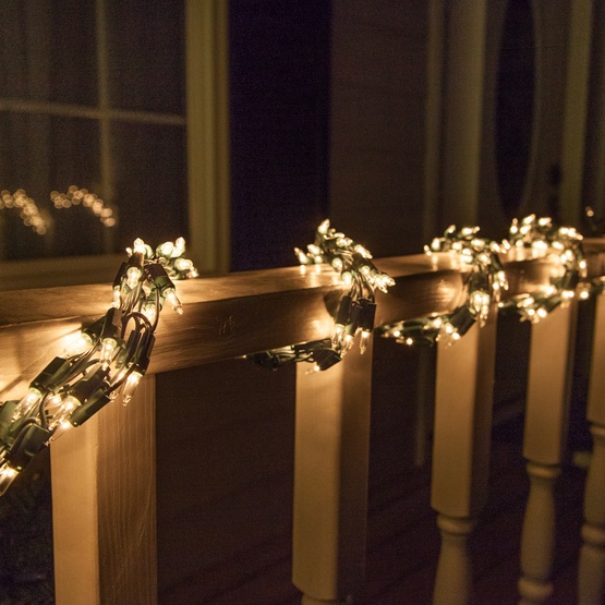 9' Garland Lights, 300 Warm White LED Lights, Green Wire