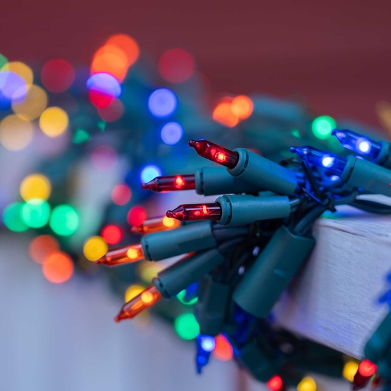 9' Garland Lights, 300 Multicolor LED Lights, Green Wire