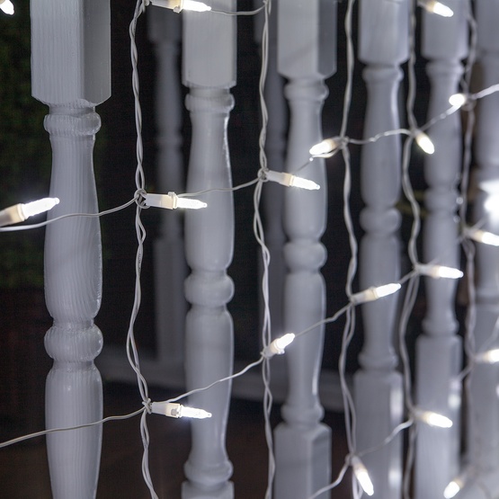 4' x 6' LED Net Lights - 100 Cool White Lamps - White Wire