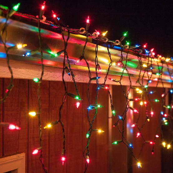 100 Multi (Red, Green, Pink, Blue, Yellow) Icicle Lights, Green Wire, Short Drops