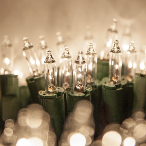 Christmas Lights 35 PureLock TM Clear Twinkle Mini Christmas Lights, 6" Spacing, Green Wire
