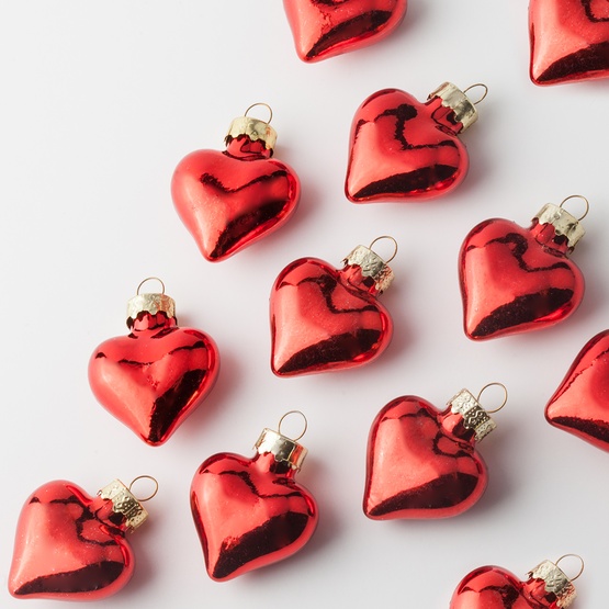 red glass heart christmas ornament