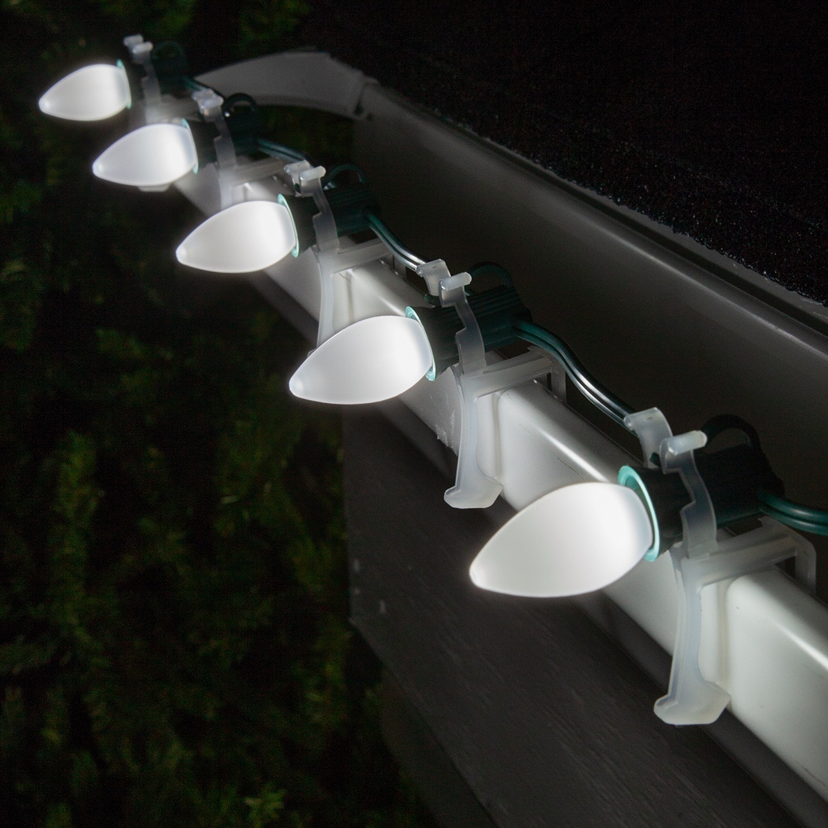 C7 LED Replacement Lights - C7 Cool White Smooth OptiCore LED
