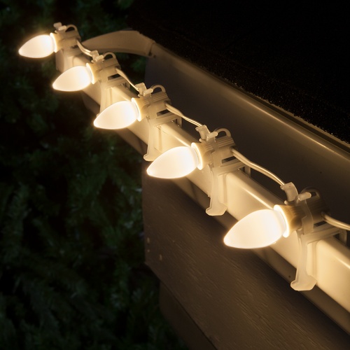 C7 Warm White Smooth OptiCore Commercial LED Christmas String Lights, 25 Lights, 25'