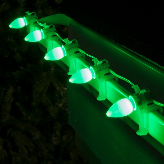 C7 Green Smooth OptiCore Commercial LED Christmas String Lights, 25 Lights, 25'