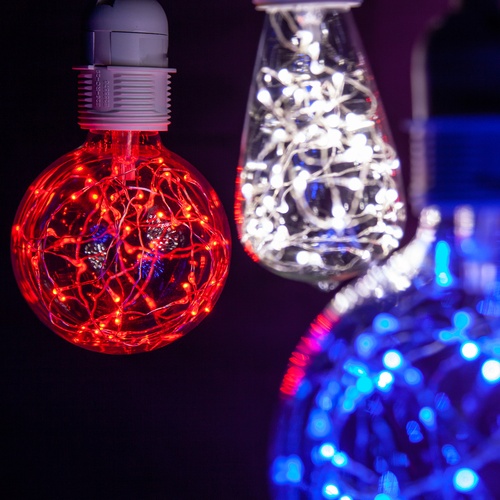 ST64 Cool White LEDimagine TM Fairy Light Bulb