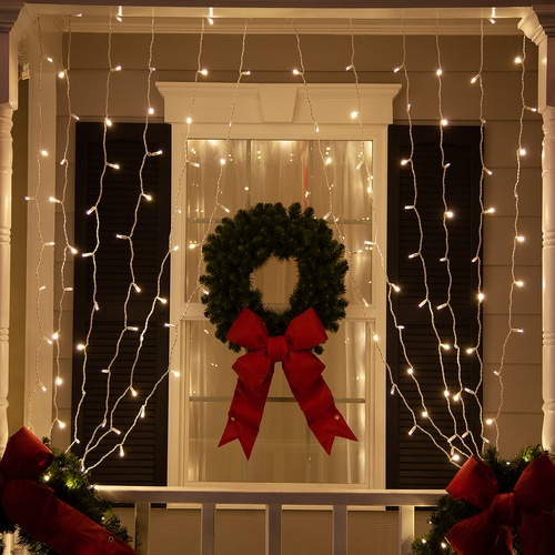 150 Warm White LED Curtain Lights