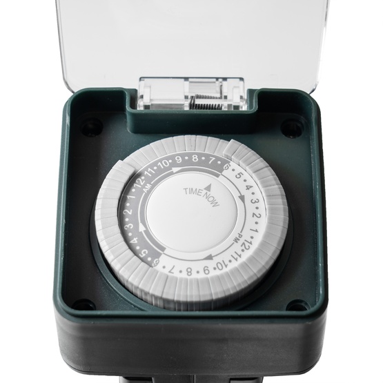 24 Hour Six-Outlet Plug-In Stake Timer