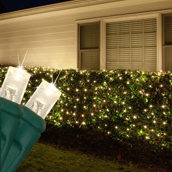5MM 4'x6' Twinkle Warm White LED Net Lights, Green Wire