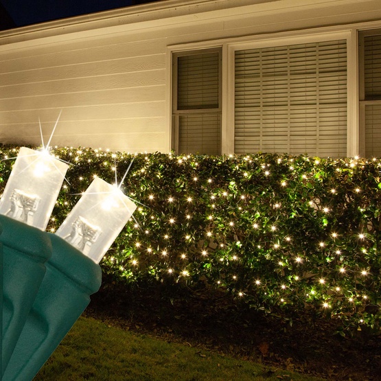 5MM 4'x6' Twinkle Warm White LED Net Lights, Green Wire